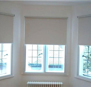 Рольштора блэкаут светлая